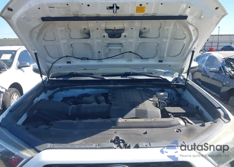 2014 Toyota 4Runner Trail z USA, uszkodzony, nr VIN JTEBU5JR2E5154979